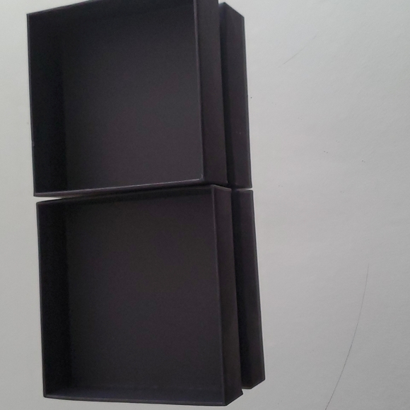 MAC small box - Picture 2 of 4